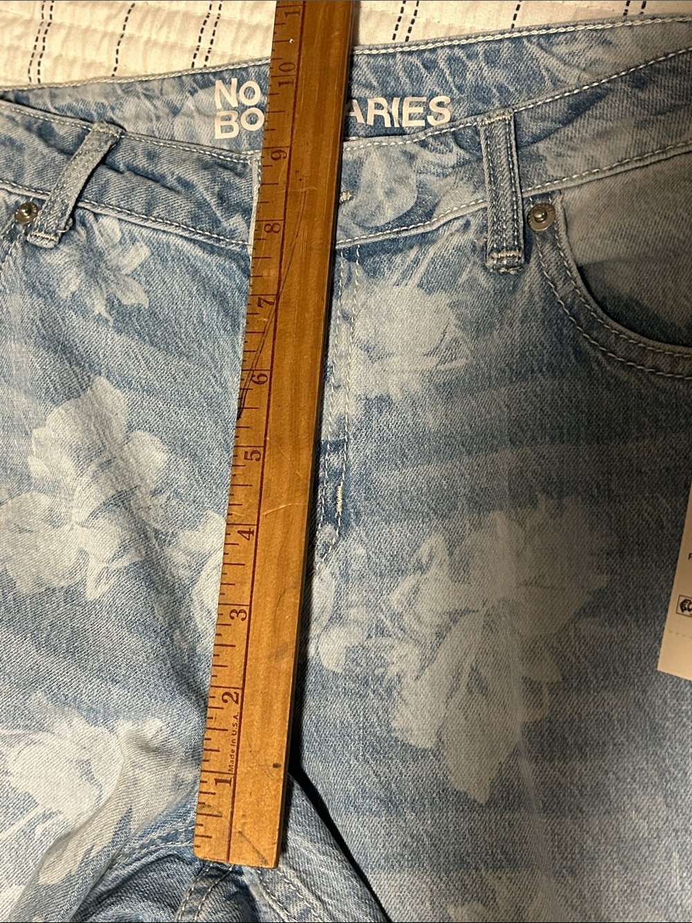 Floral Rose Light Wash Low Rise Baggy Wide Leg Jeans NEW Women 4 - Picture 9 of 10